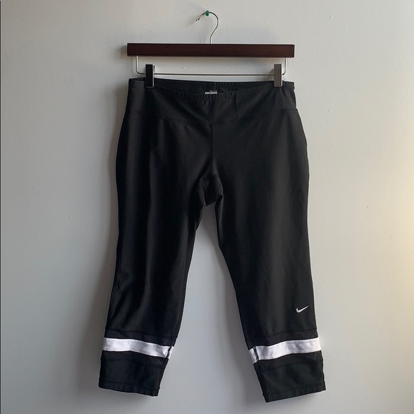 Nike Pants - Black Nike Capri Leggings Medium